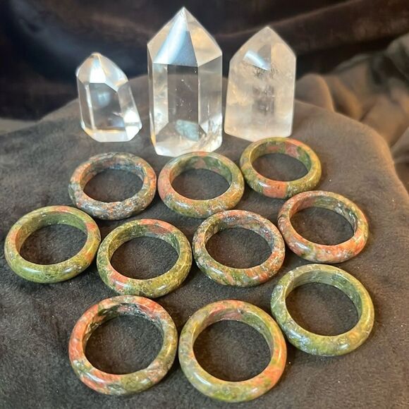 New Natural Solid Hand Carved Unakite Healing Band Ring size 9 - Picture 1 of 6